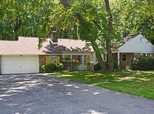 24 Peirce Rd, Wilmington, DE 19803