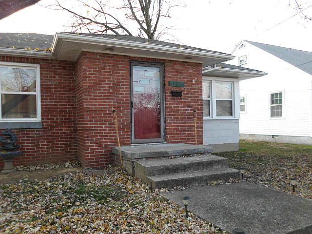 1st image of 1706 Burdette Ct