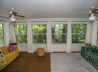 211 Kings Rd, Karnack, TX 75661