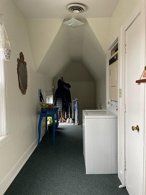 1st image of 1538 N Franklin Pl