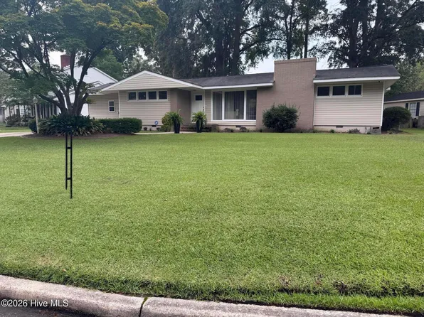 1216 Stockton Road, Kinston, NC 28504