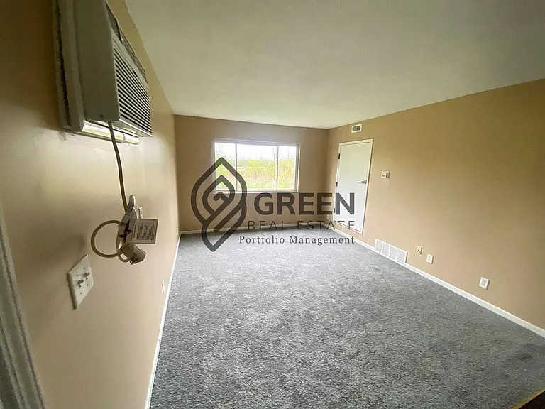2779 Cooper Dr — Photo 7