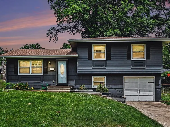 3114 NE 66th St, Kansas City, MO 64119