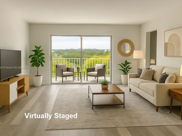 498 NW 165th Street Rd APT D601, Miami, FL 33169