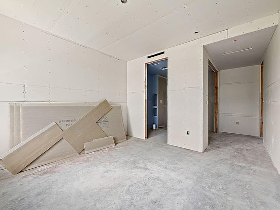 5th image of 855 SW 14th Court #855