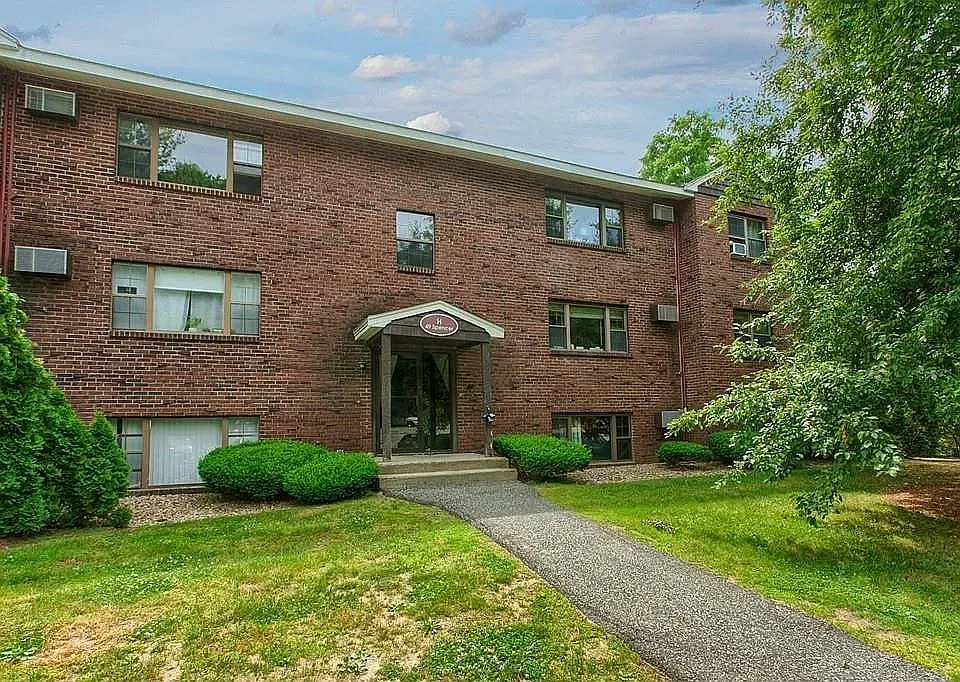49 Spencer Rd #14H