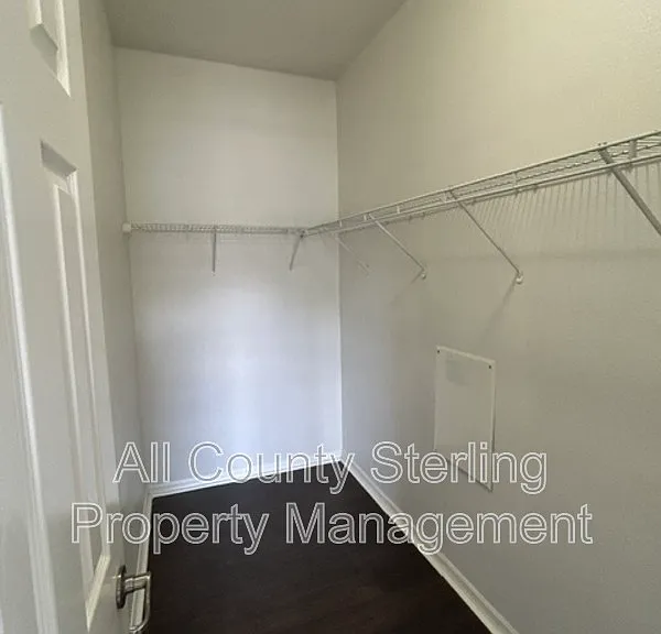 7021 Kirkland Way — Photo 17