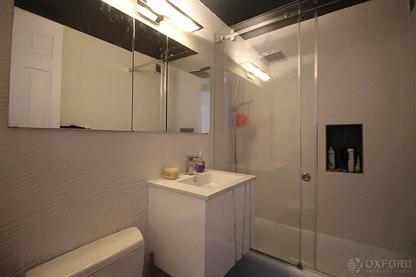 Rented by Oxford Property Group | media 16