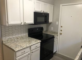 2724 Sunset Strip Ave, Red Oak, TX 75154