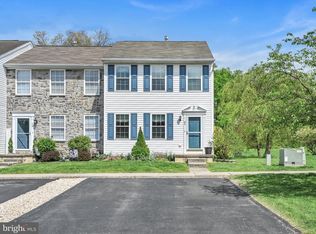 80 Charles Cir, York, PA 17406