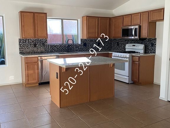 4th image of 2375 E Calle Arroyo Lindo