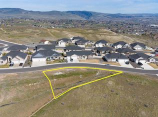1520 Valhalla Loop, Selah, WA 98942