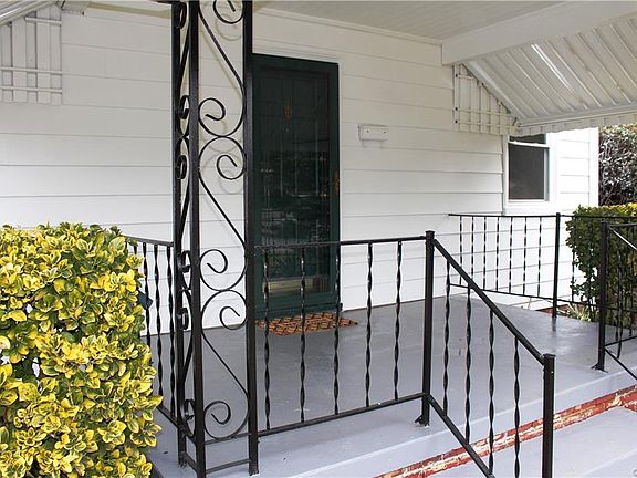 3rd image of 708 Maggie Walker Ave
