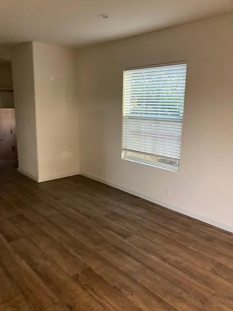 2 bed, 700 sqft, $2,475 — Photo 2