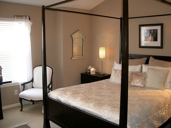 Large bedrooms with walk-in closets.