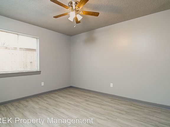 5th image of 4460 Powell Ave APT 5