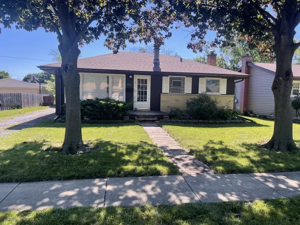 213 S Parkside Ave, Itasca, IL 60143
