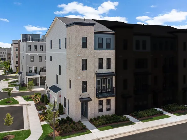 21742 Dollis Hill Ter, Ashburn, VA 20148