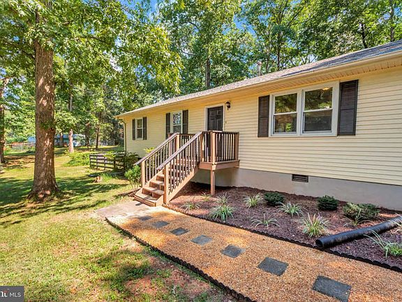 2nd image of 12733 Hunters Grove Ct