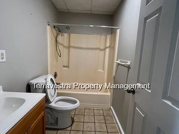 5th image of 231-233 High St N #2A