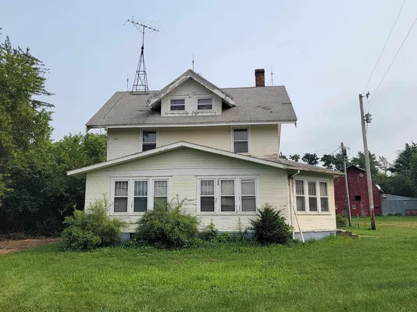 24485 190th St, Cresco, IA 52136