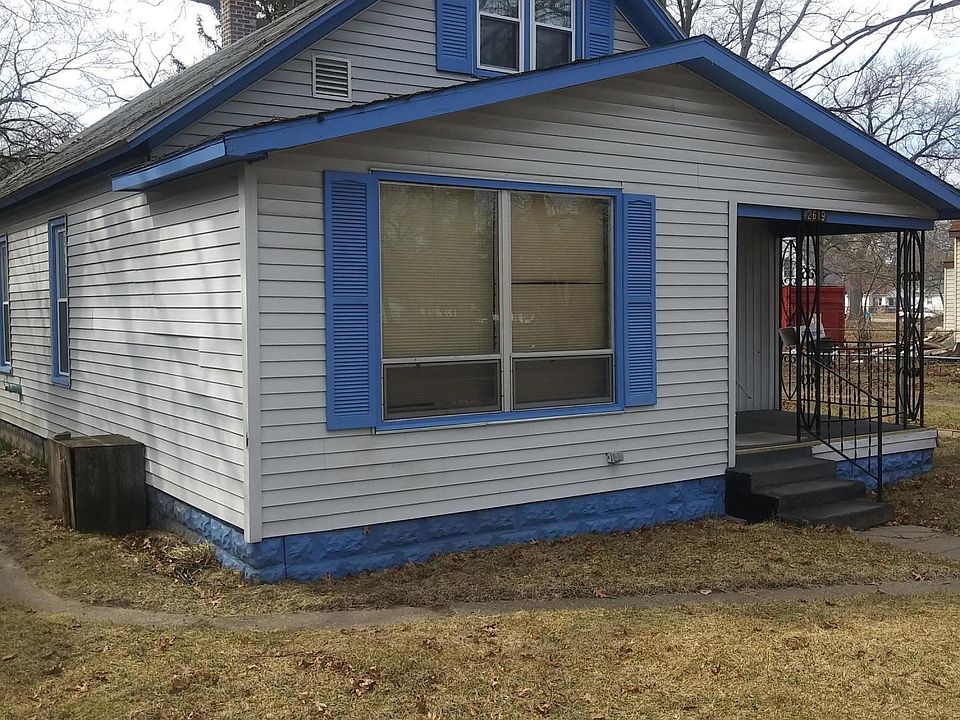 1st image of 2619 Hoyt St