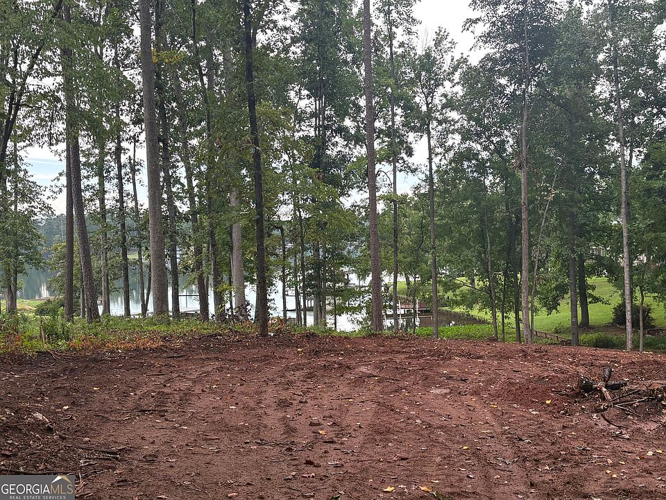 1st image of 92 Sycamore Dr