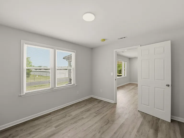 2609 Linda Ave — Photo 17