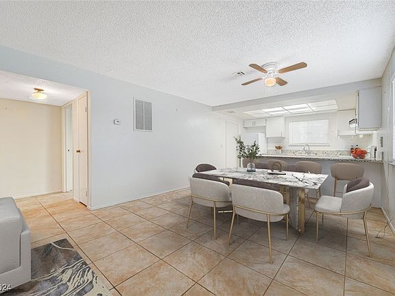 4th image of 3271 Jericho St Unit B