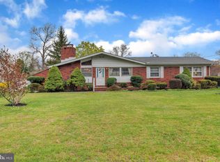 26 Summit Ave, Berlin, NJ 08009