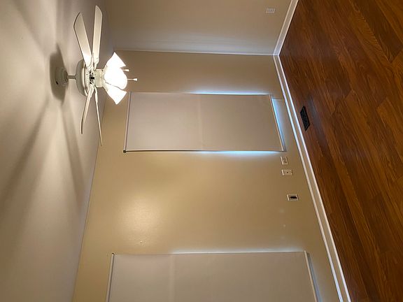 2nd image of 2148 Hammel Ave