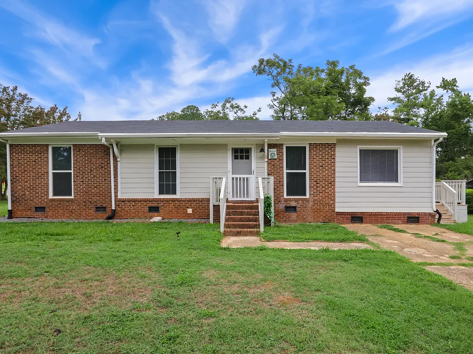 3132 Fields Dr