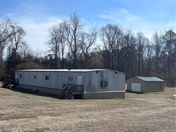 2nd image of 37 Ca Ira Rd