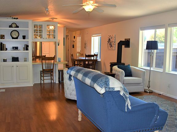 4th image of 1055 N 5th St Unit 142