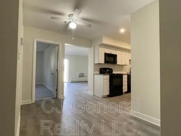 106 Broad St APT 33, Weymouth, MA 02188