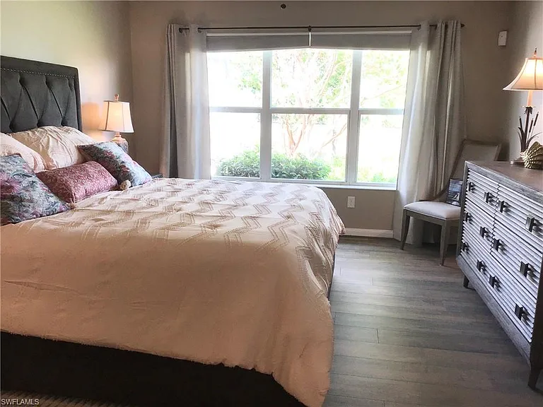7310 Salerno Ct — Photo 17