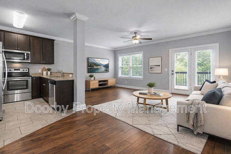 1st image of 721 Ladd Ave