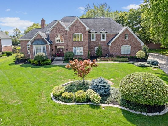 749 Suffolk Ln, Carmel, IN 46032