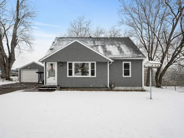 2145 Sloan St, Saint Paul, MN 55117