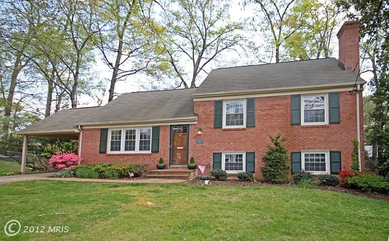 1st image of 8807 Willowridge Ln