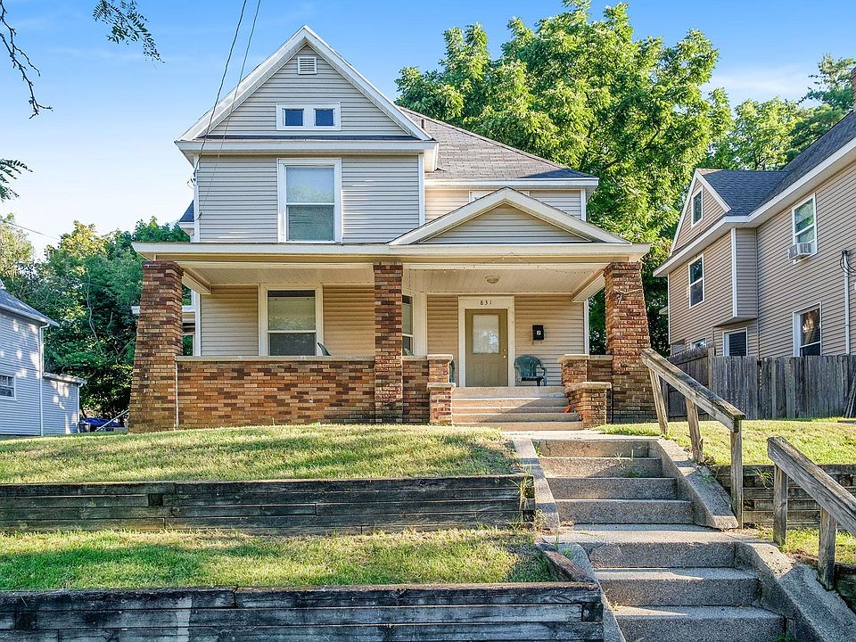 1st image of 831 Sigsbee St SE #1