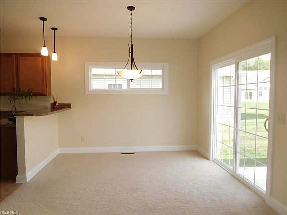 5th image of 328 Alissa Ln