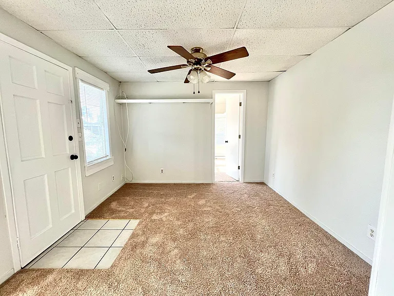 451 Skinner Blvd #C — Photo 4
