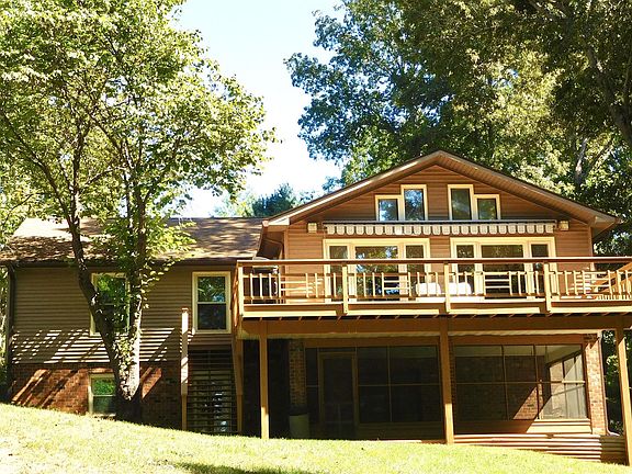 2nd image of 65 Pine Crest Cir