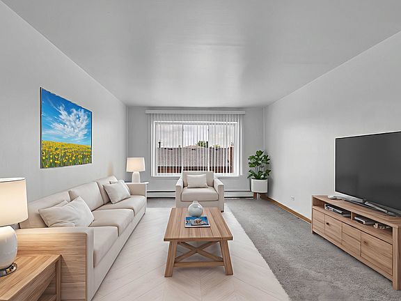 5th image of 9819 S Cicero Ave #6