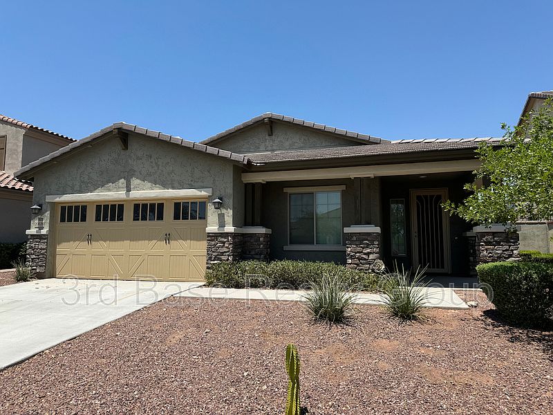1st image of 20630 W Delaney Dr