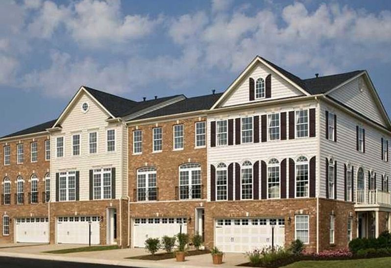 1st image of 123 Siena Ln