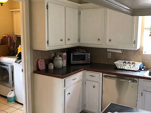 4th image of 11822 Hillbrook Dr
