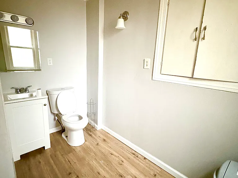 295 Shelby Ave — Photo 11