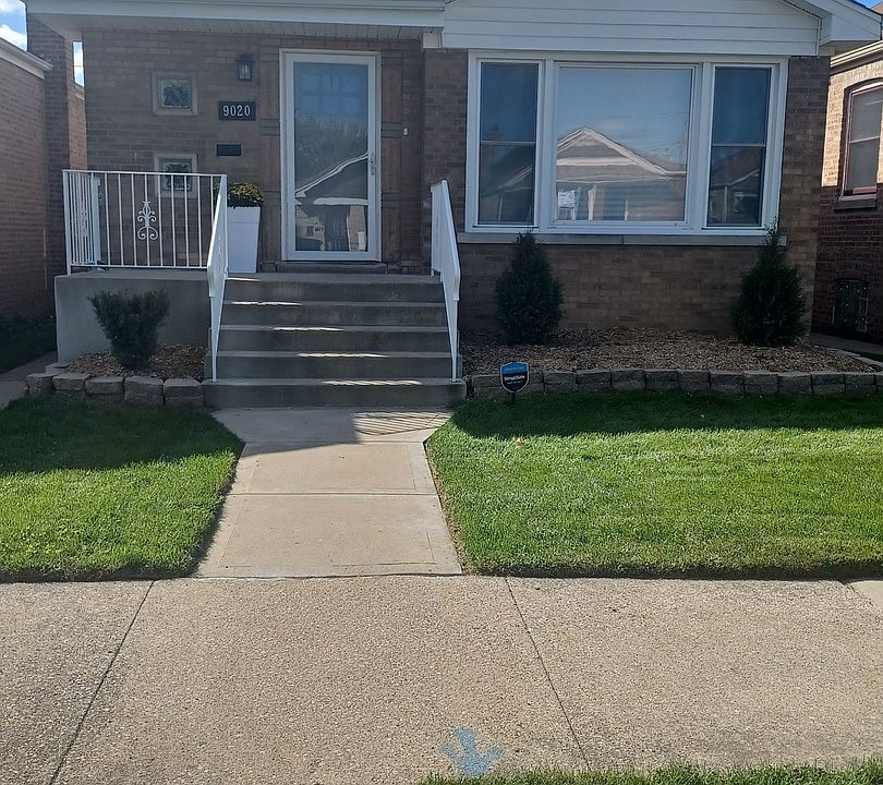 1st image of 9020 S East End Ave